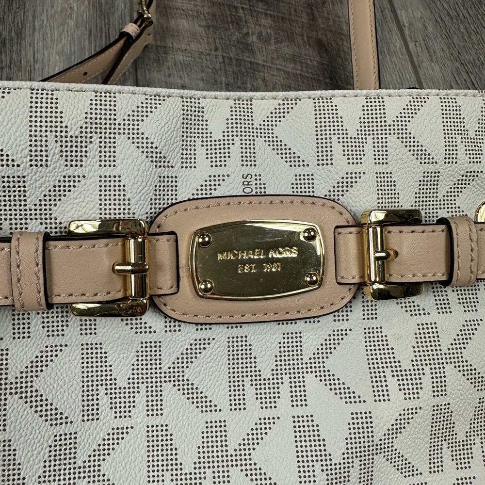 Michael Kors Cream Print Satchel - Picture 2 of 13